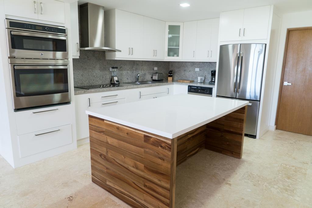 3Br / 3Ba Modern Paradise Loft Condo In Gated Community W/ Daily Housekeeping Сосуа Екстер'єр фото